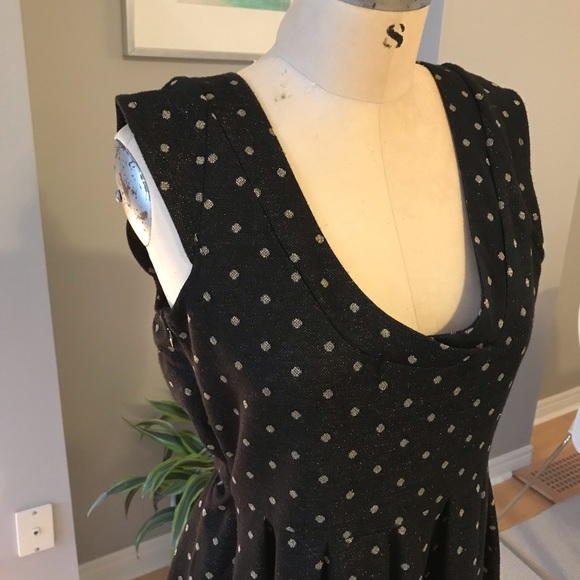 Black and Gold Cocktail Dress - Picture 3 of 6